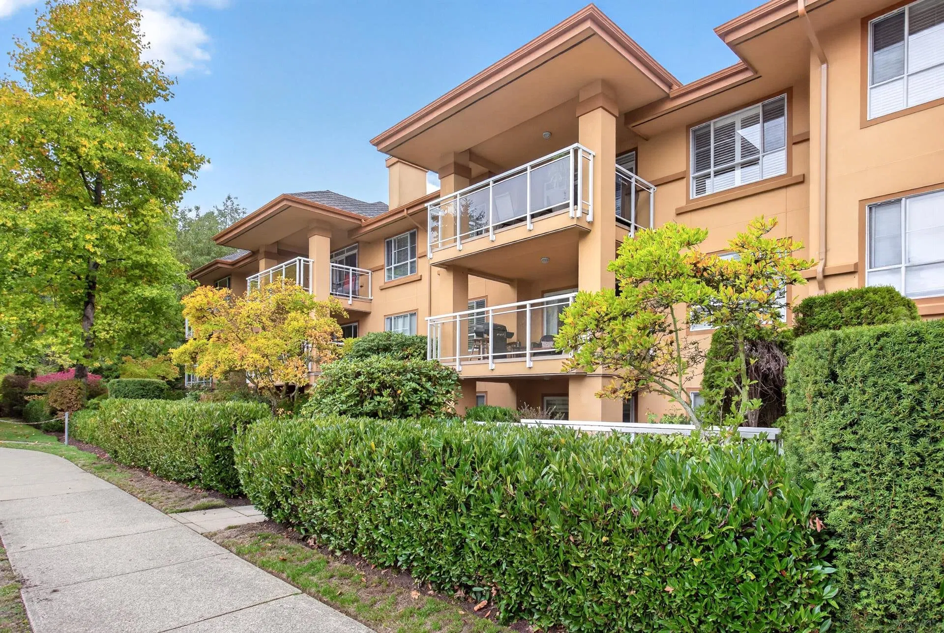 Photo 3 of 30 at #208 – 15155 22 Avenue
