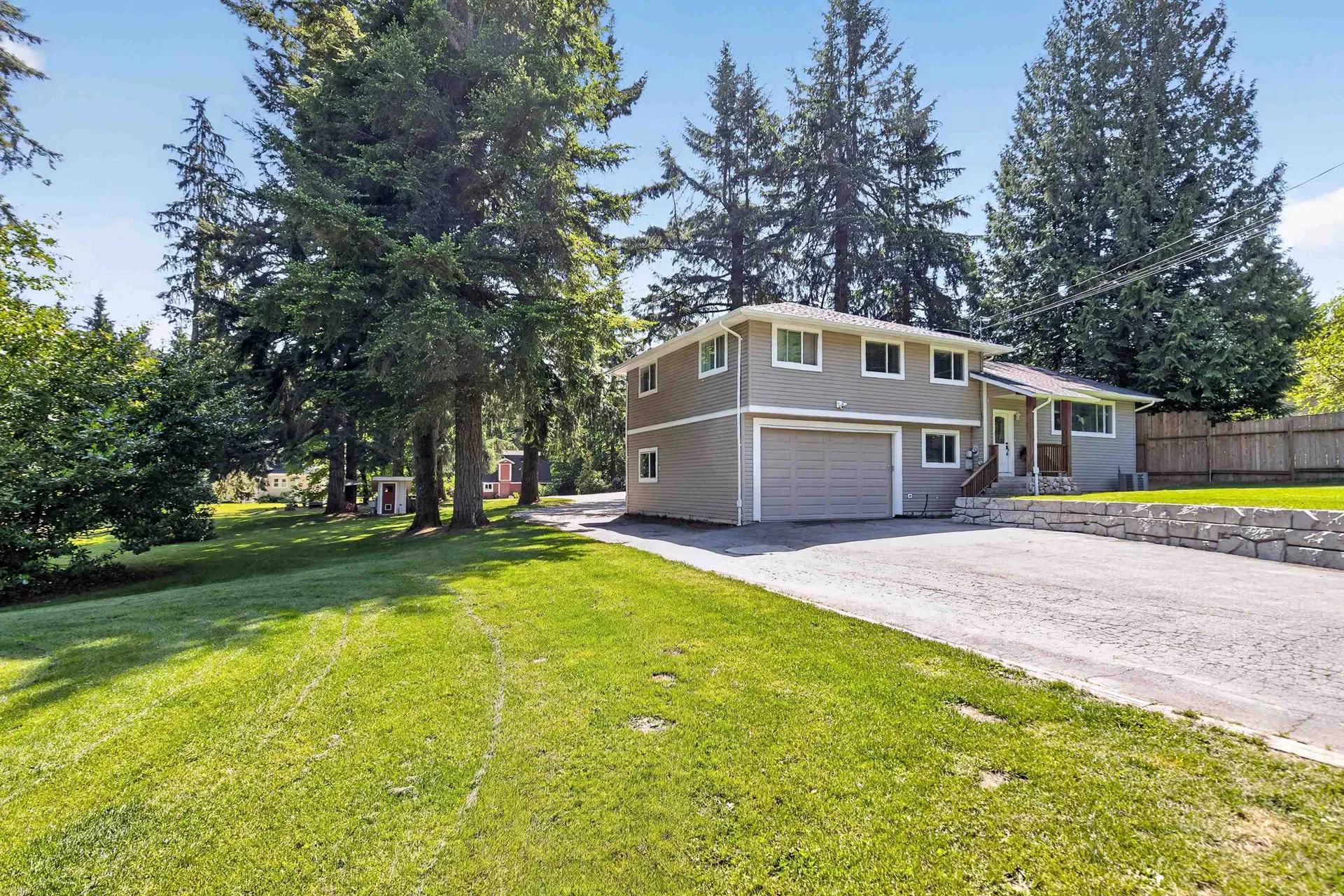 Photo 1 of 40 at 27656 110 Avenue