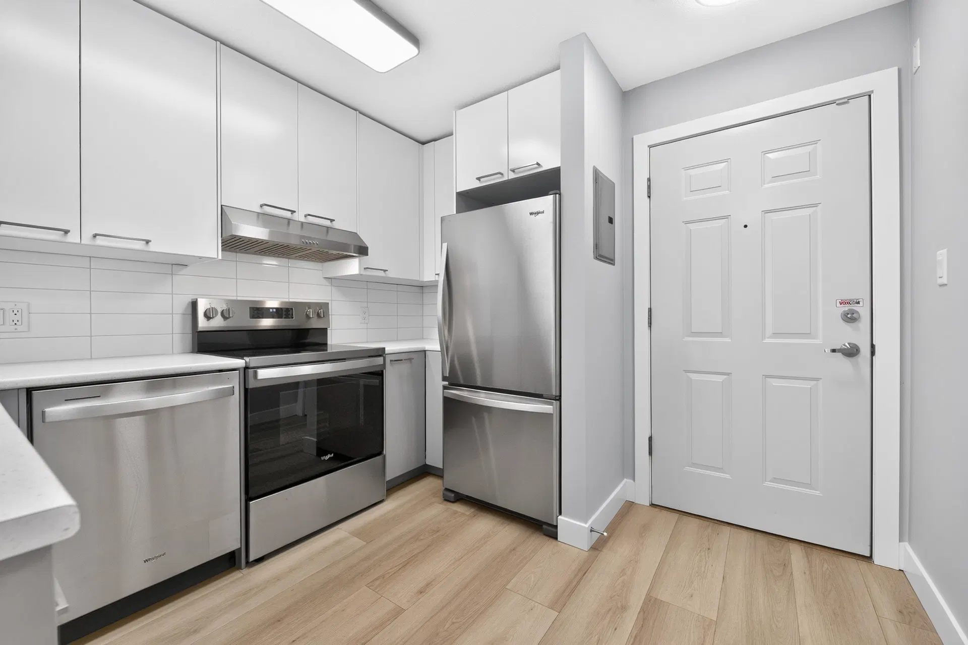 Photo 4 of 38 at #251 – 5880 Dover Crescent