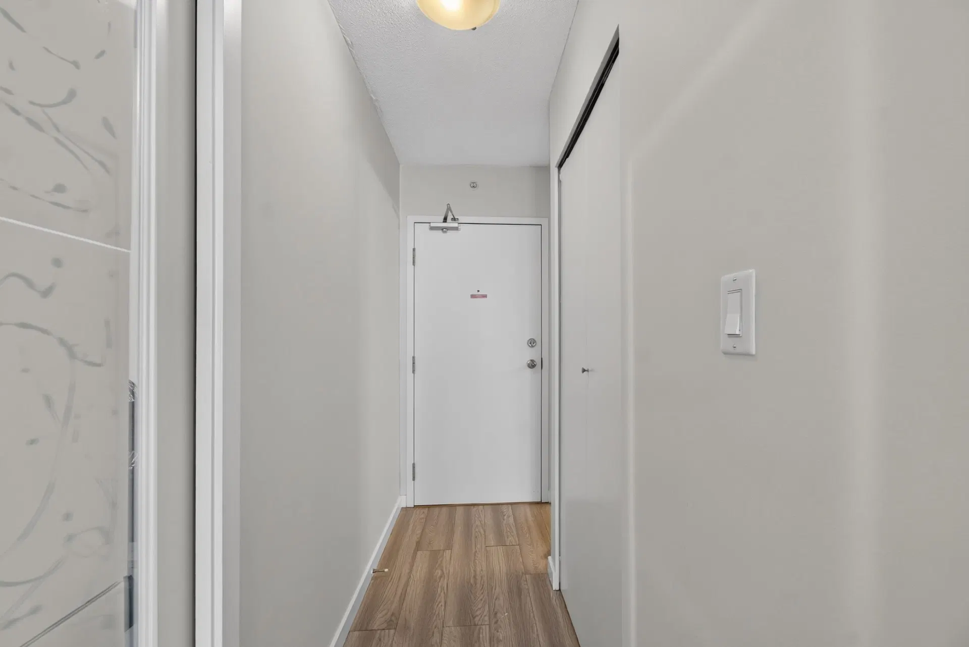 Photo 2 of 11 at #1903 – 13688 100 Avenue