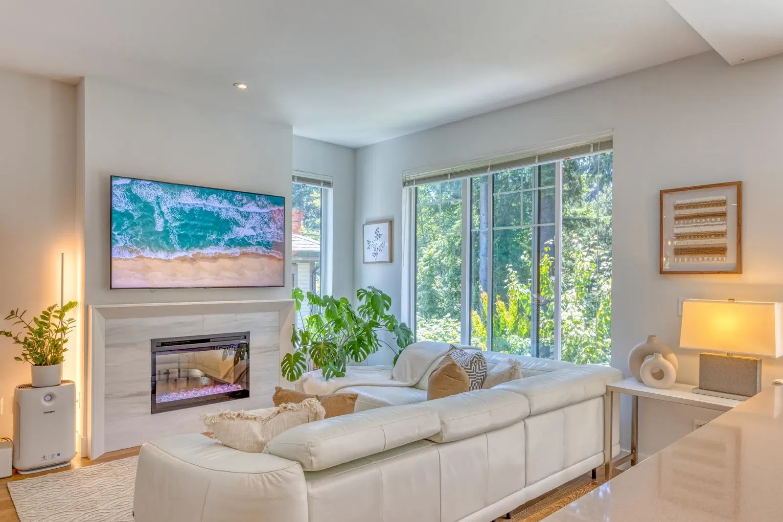 Photo 3 of 35 at #34 – 3306 Princeton Avenue