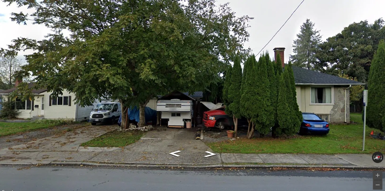 Photo 4 of 8 at 45656 Wellington Avenue