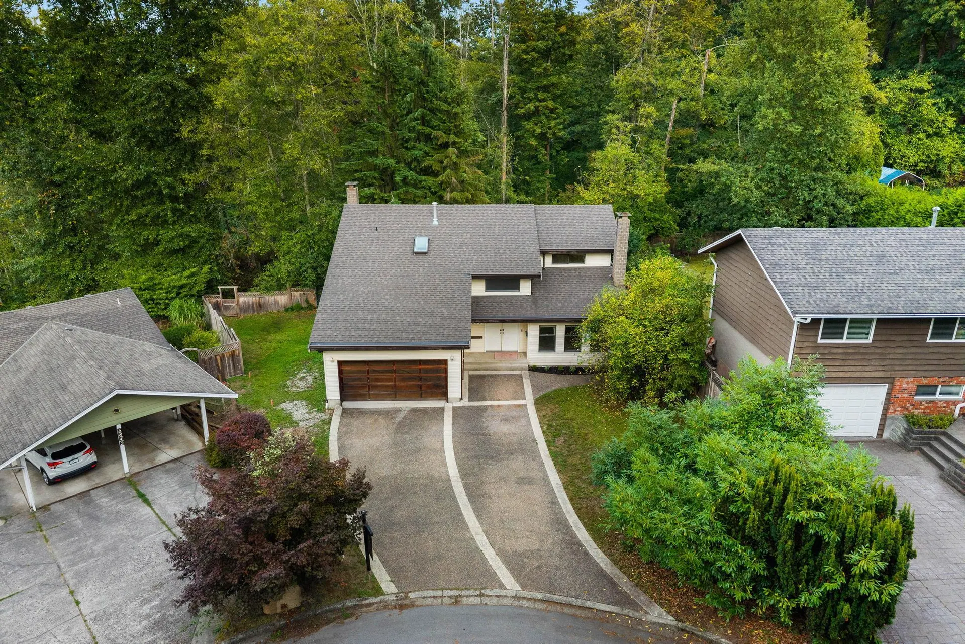 Photo 2 of 40 at 5858 Baffin Place