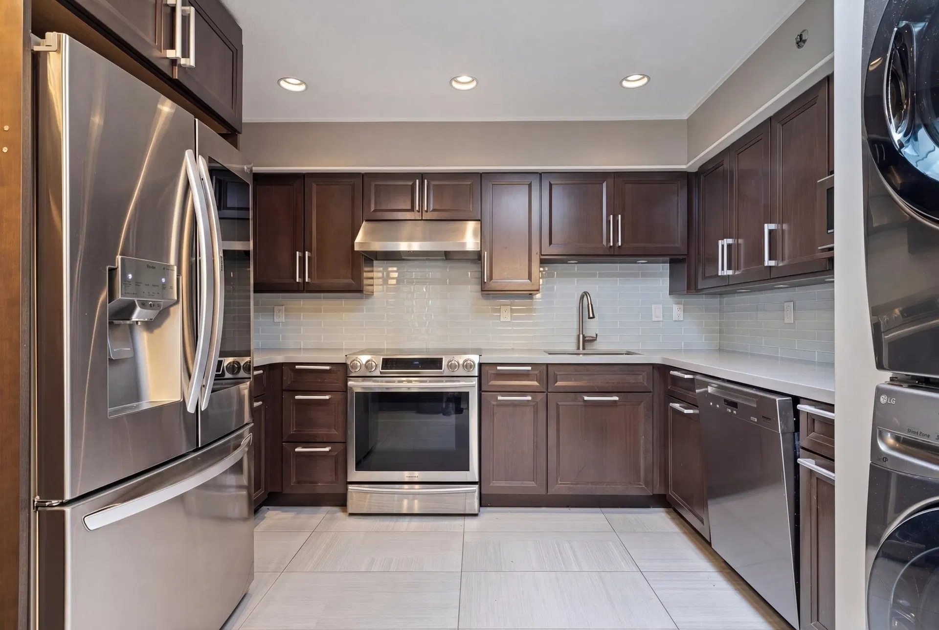 Photo 3 of 24 at #306 – 1345 W 4th Avenue