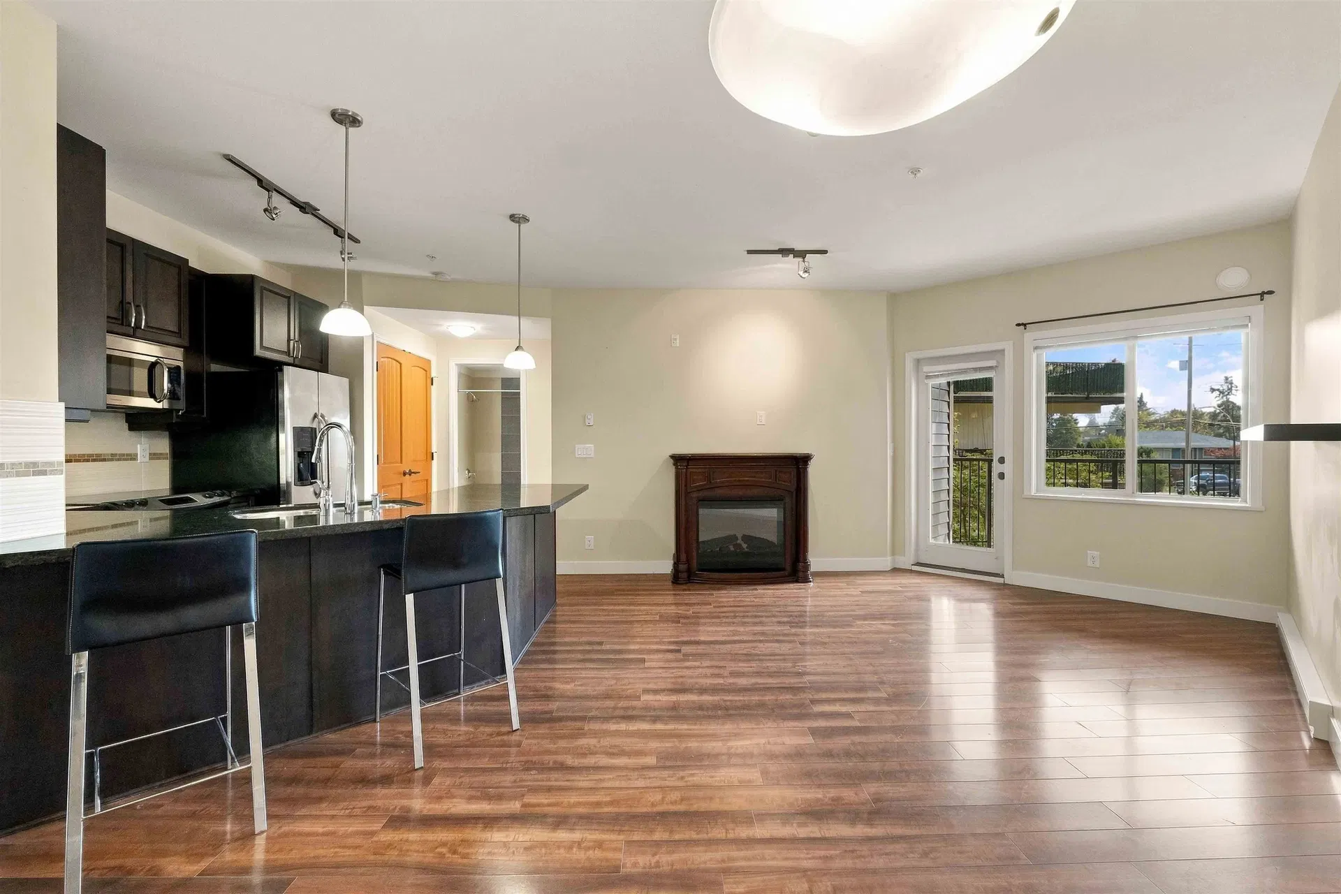 Photo 4 of 34 at #216 – 11935 Burnett Street