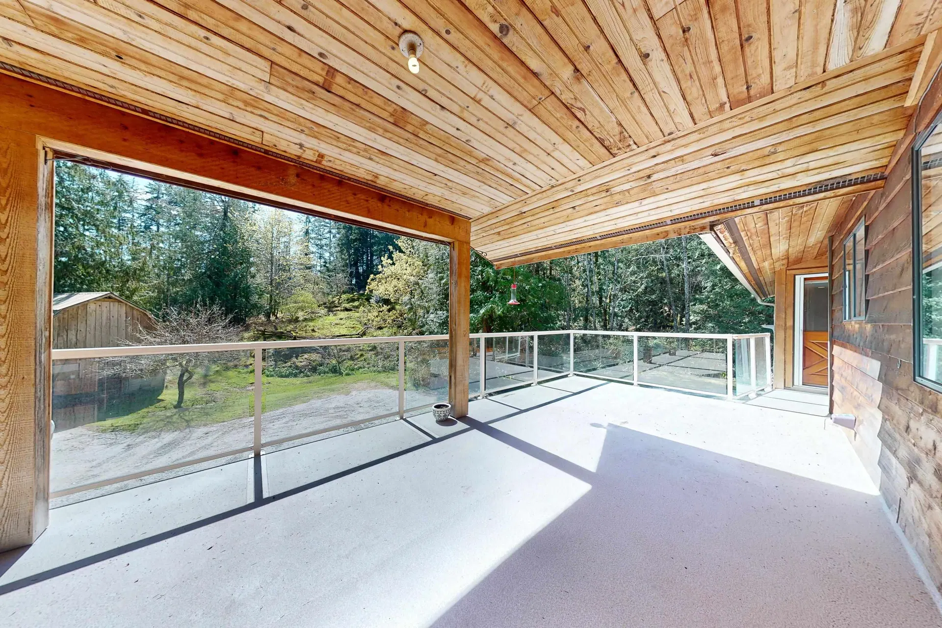 Photo 1 of 27 at 1671 Fulford-Ganges Road