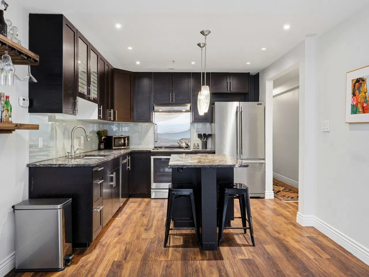 Photo 5 of 21 at #216 – 1549 Kitchener Street