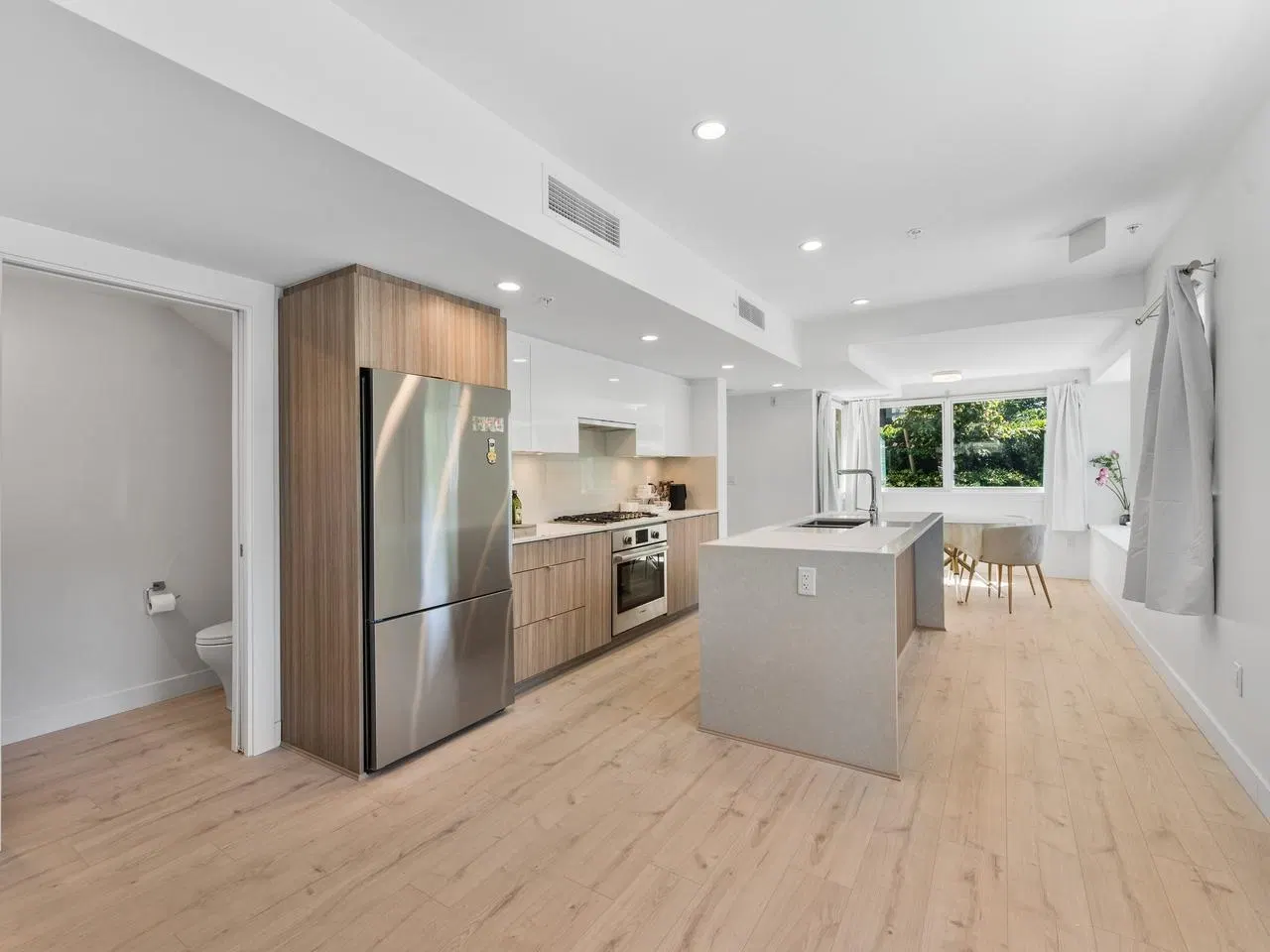 Photo 4 of 21 at #1 – 8428 Park Road