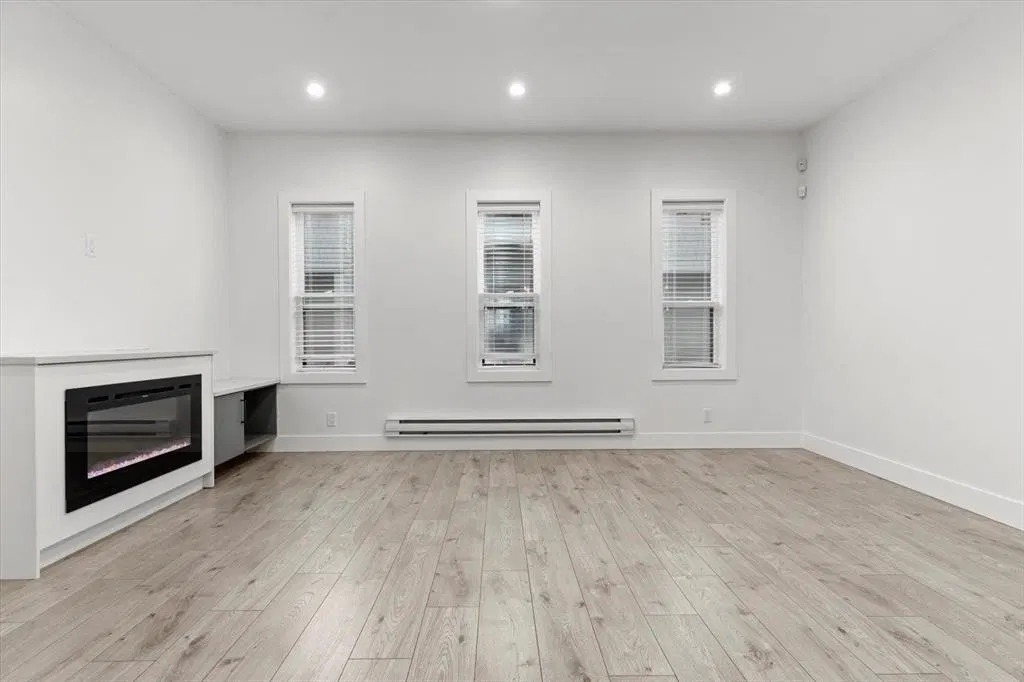 Photo 1 of 23 at #6 – 45608 Bernard Avenue