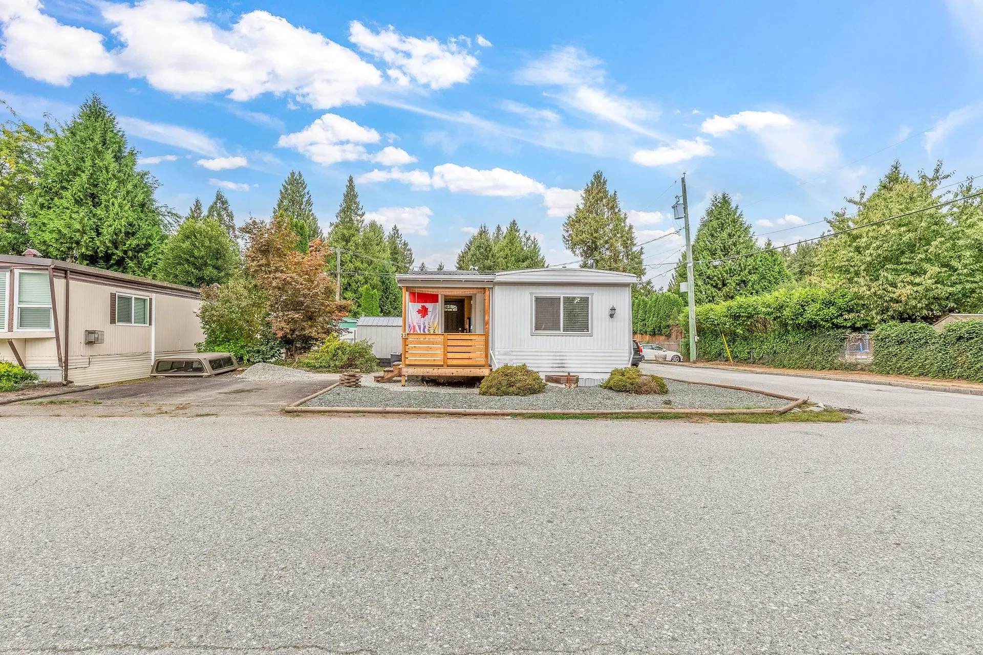 Photo 2 of 36 at #32 – 21163 Lougheed Highway