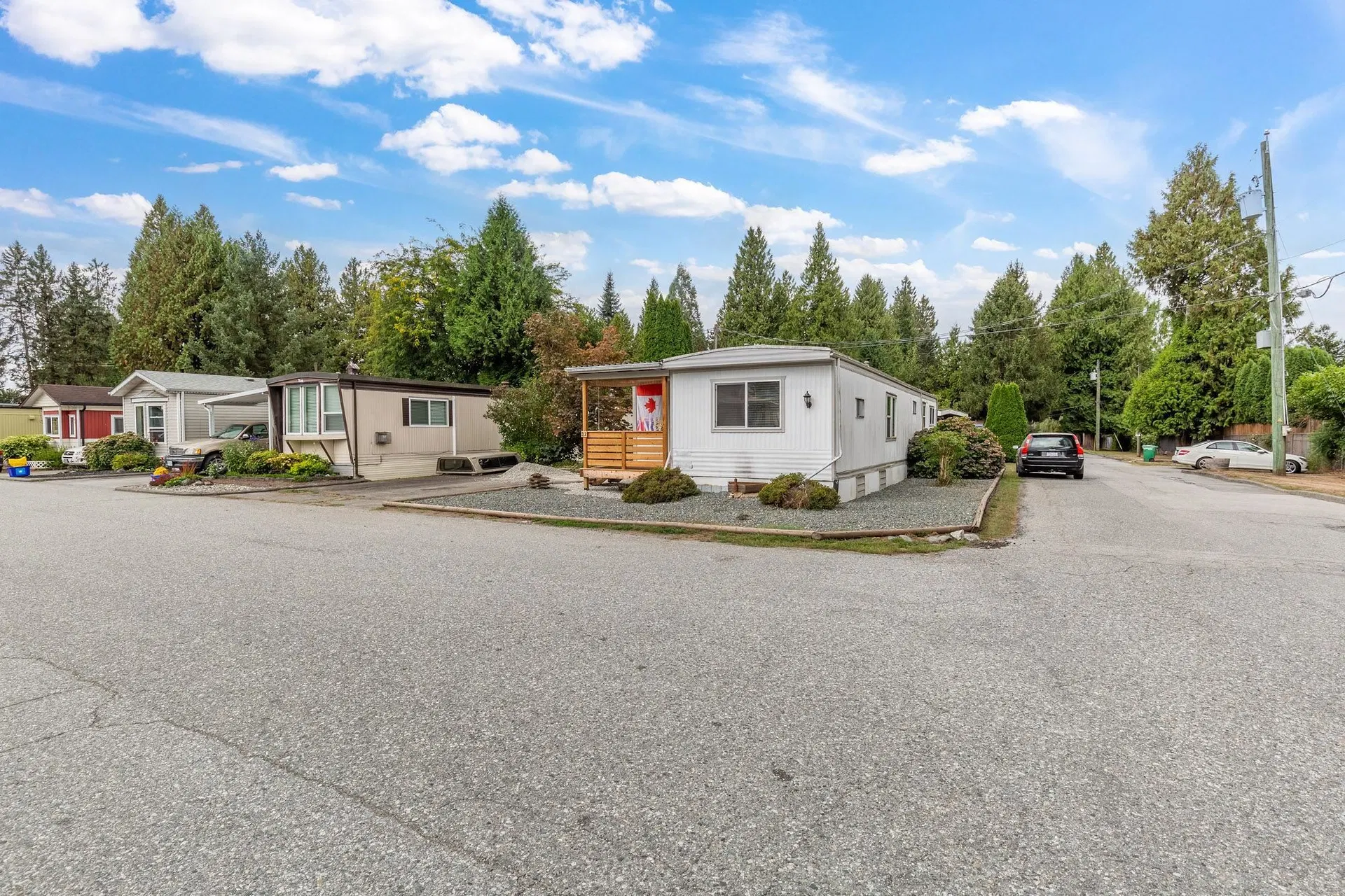 Photo 4 of 36 at #32 – 21163 Lougheed Highway