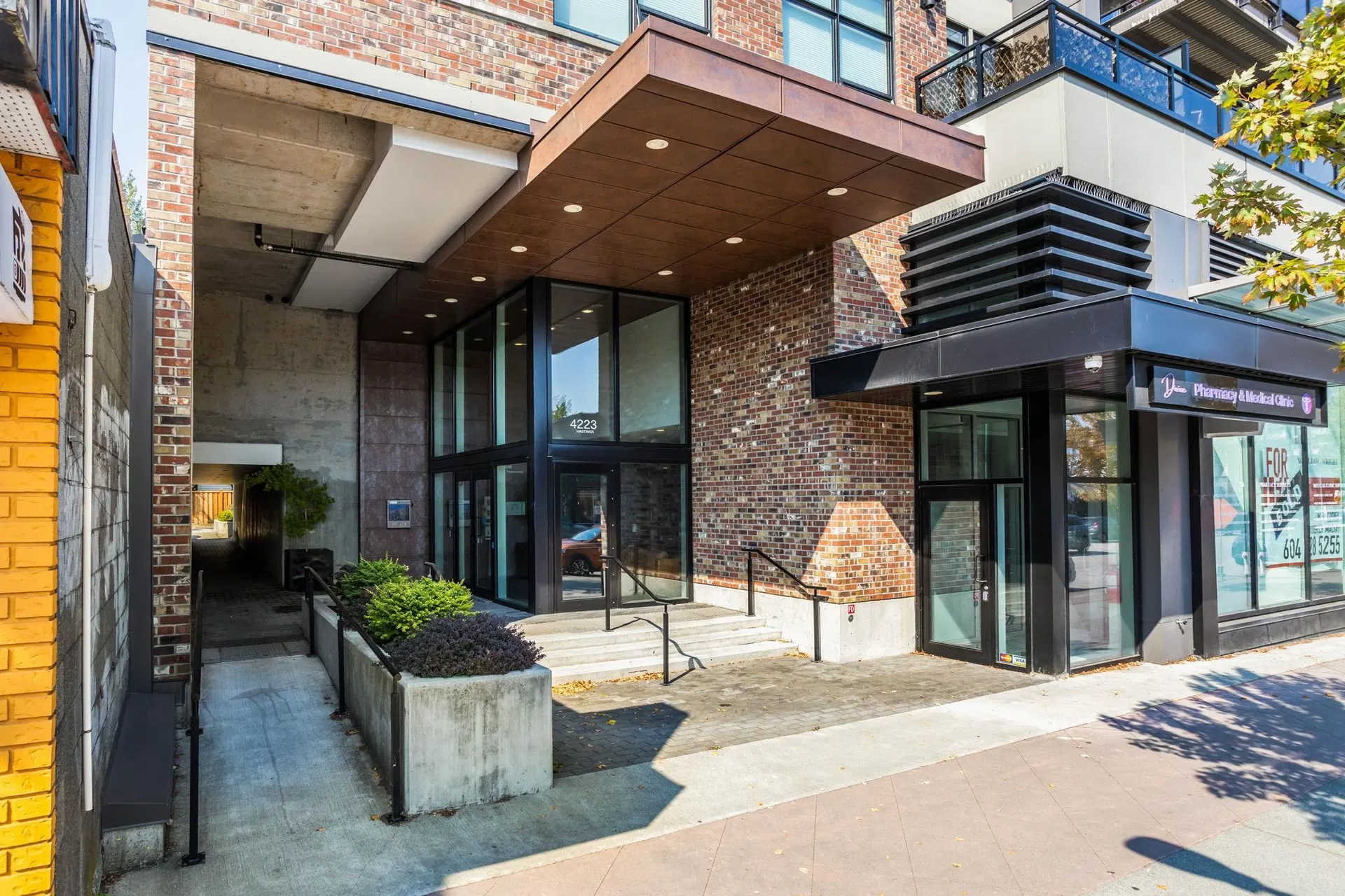 Photo 2 of 30 at #104 – 4223 Hastings Street