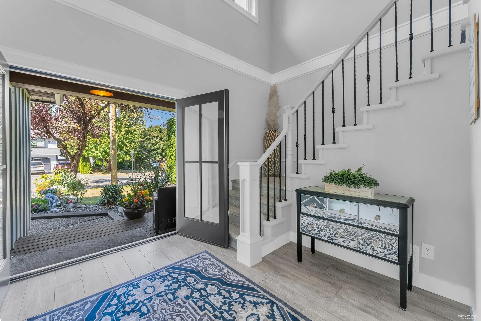 Photo 5 of 36 at 9432 210 Street