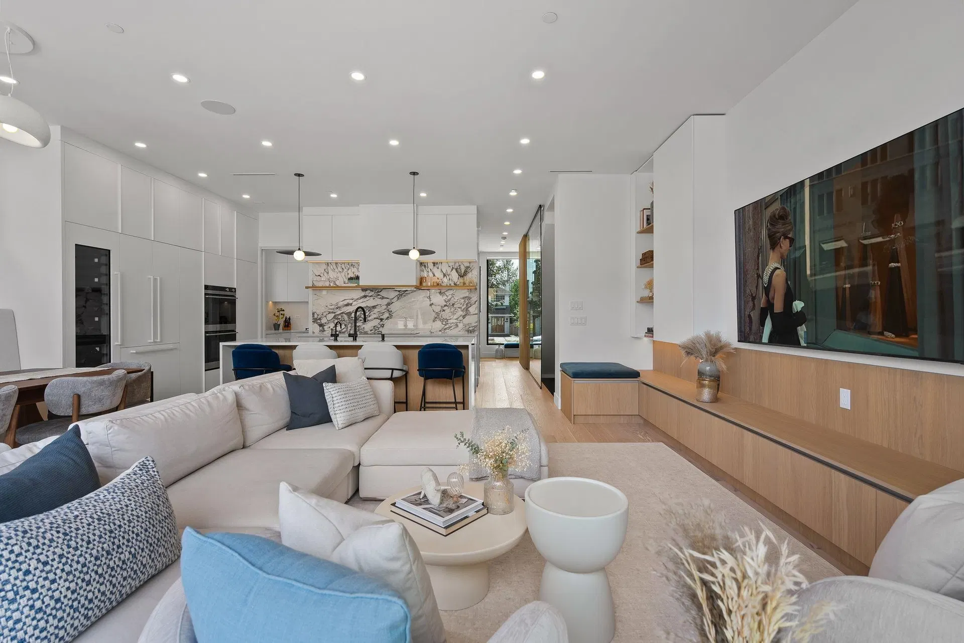 Photo 5 of 38 at 2987 W 40th Avenue