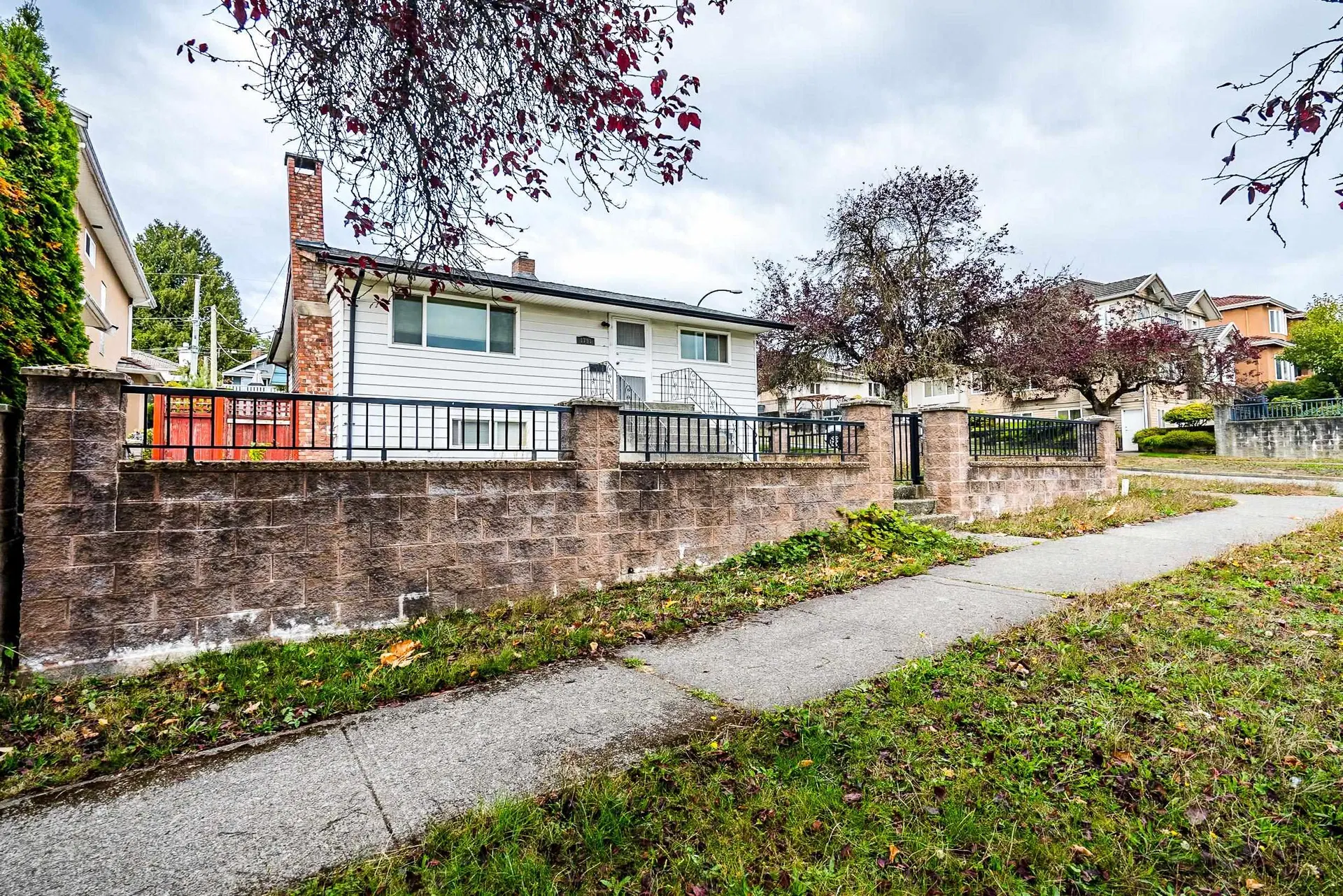 Photo 2 of 39 at 1791 E 64th Avenue