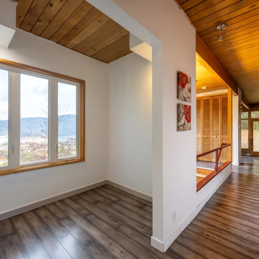 Photo 5 of 21 at 873 Baycrest Drive