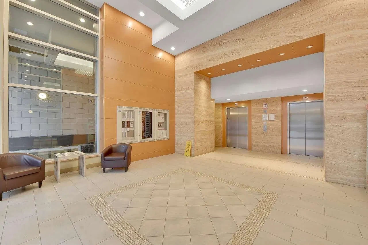 #2303 – 2968 Glen Drive