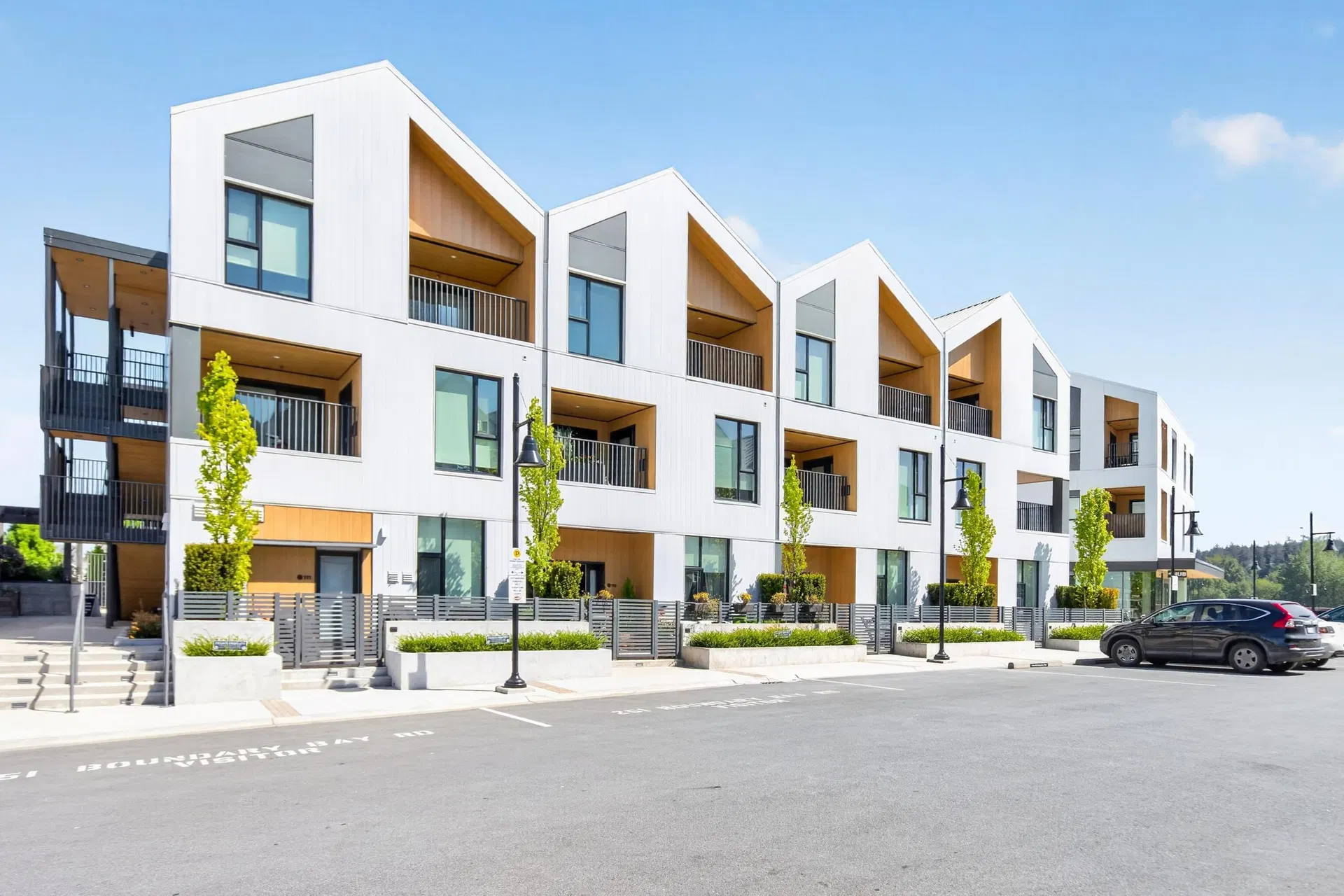 #311 – 251 Boundary Bay Road