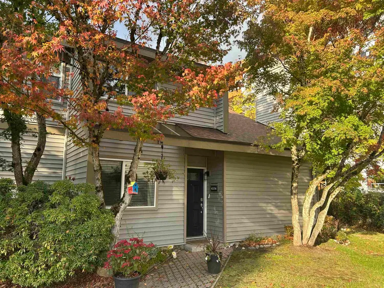 Photo 2 of 3 at 6276 W Greenside Drive
