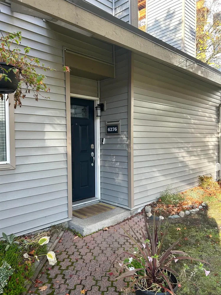 Photo 3 of 3 at 6276 W Greenside Drive