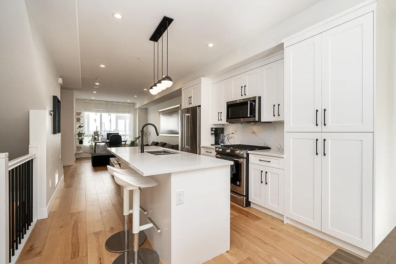 Photo 3 of 36 at #22 – 19624 56 Avenue