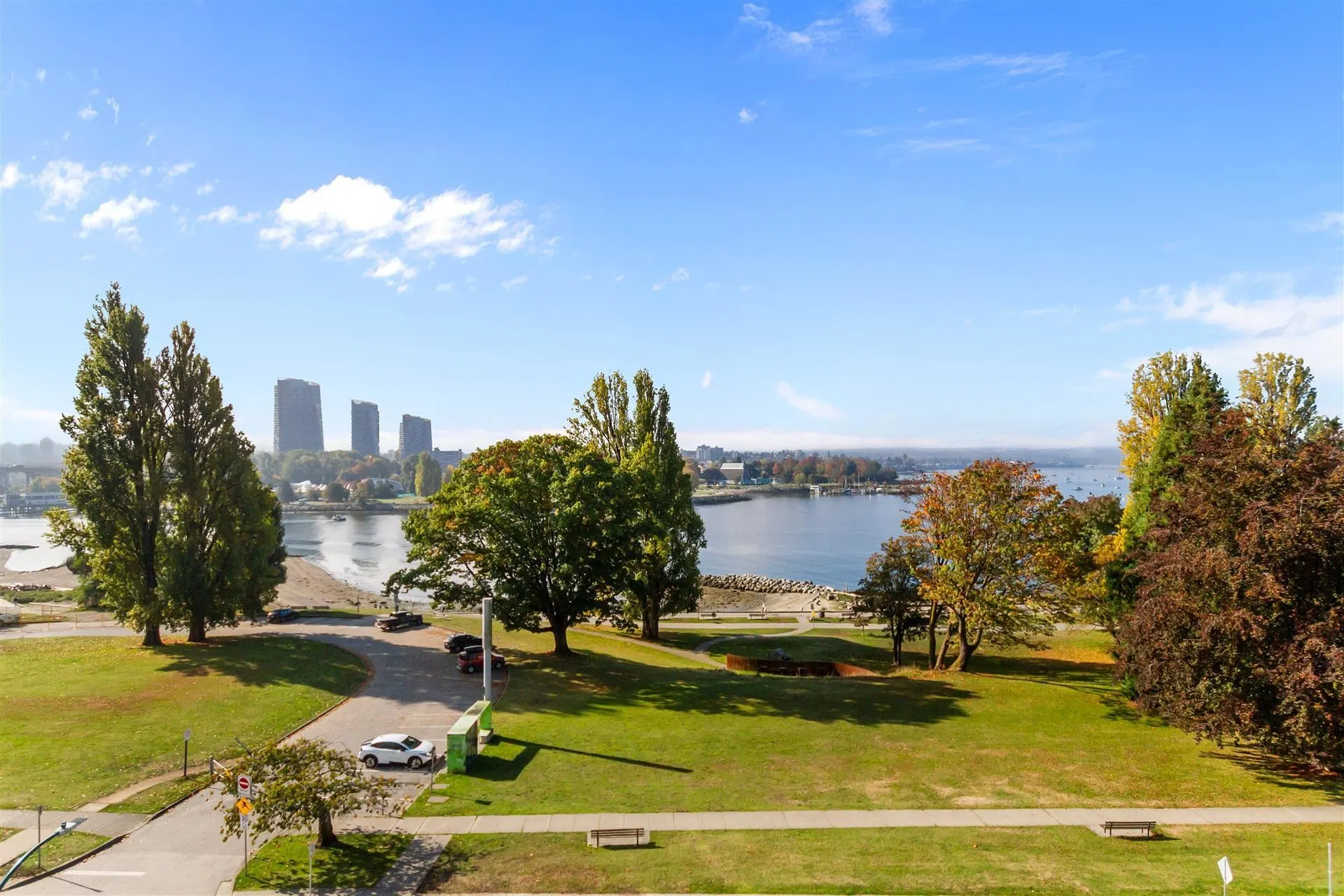 PH – 1403 Beach Avenue