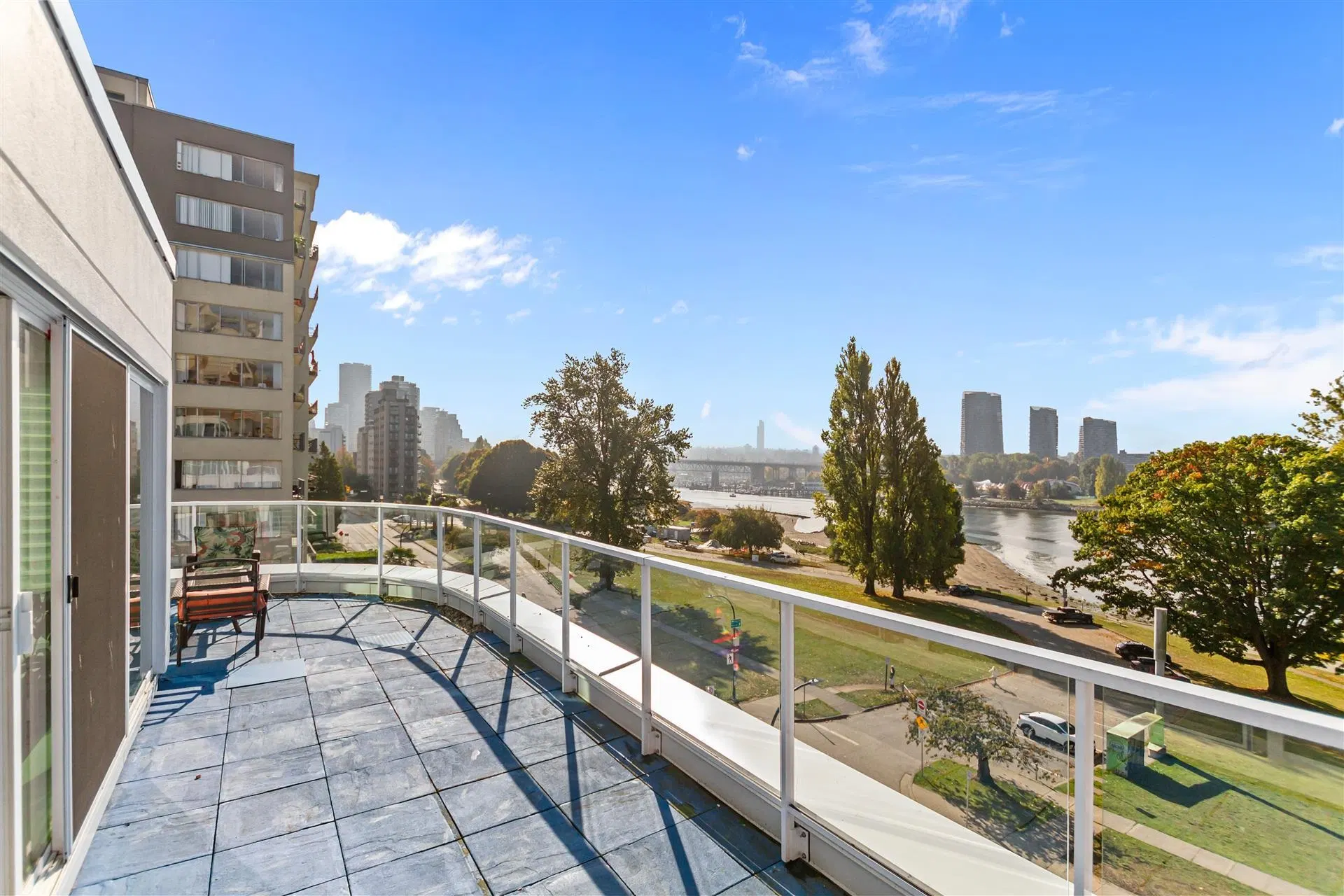 Photo 5 of 26 at PH – 1403 Beach Avenue