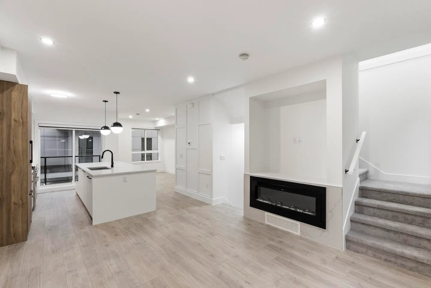 Photo 3 of 36 at #34 – 13895 64 Avenue