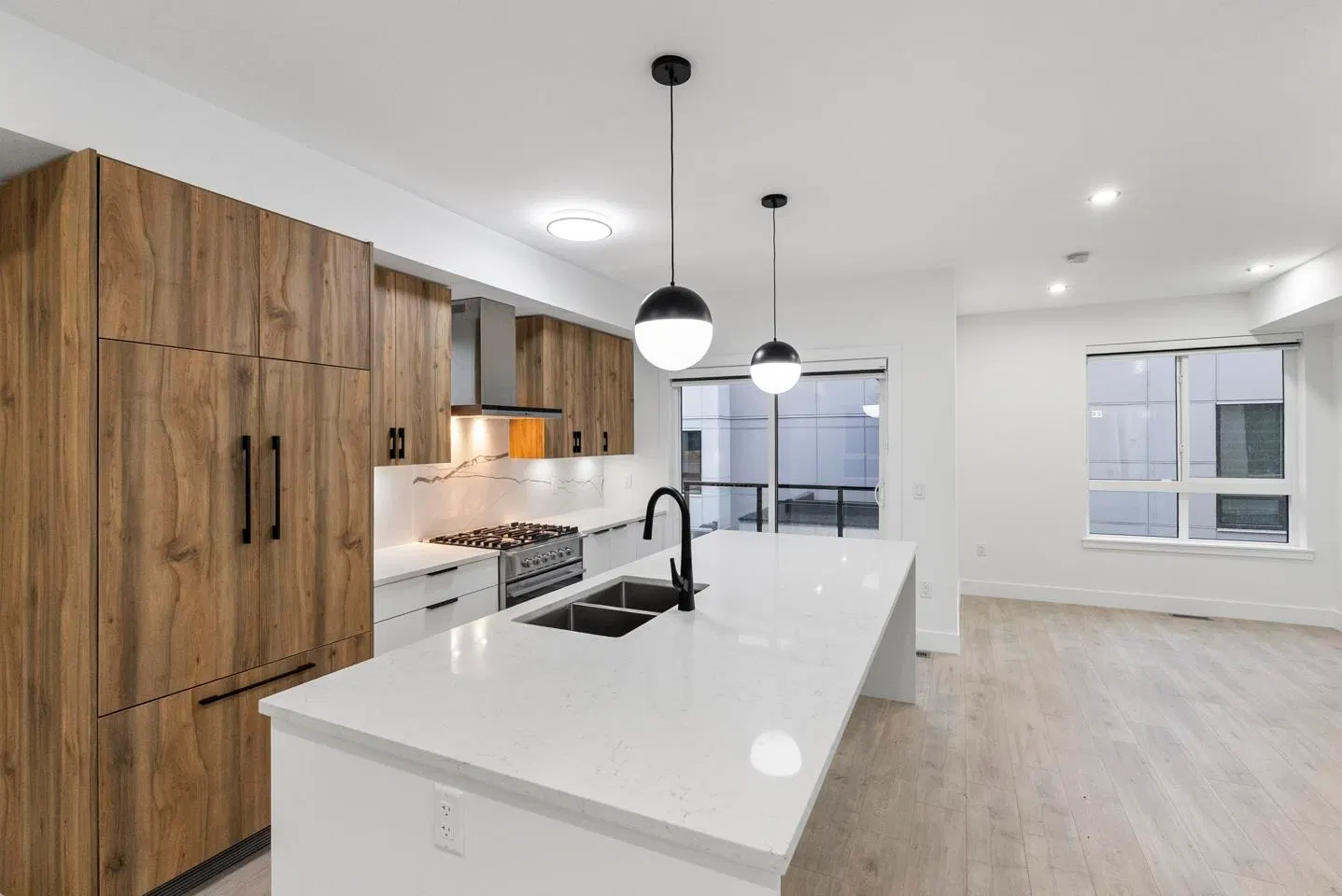 Photo 5 of 36 at #34 – 13895 64 Avenue
