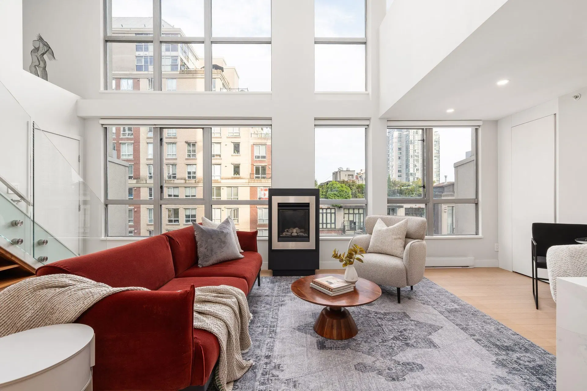 #608 – 1238 Richards Street