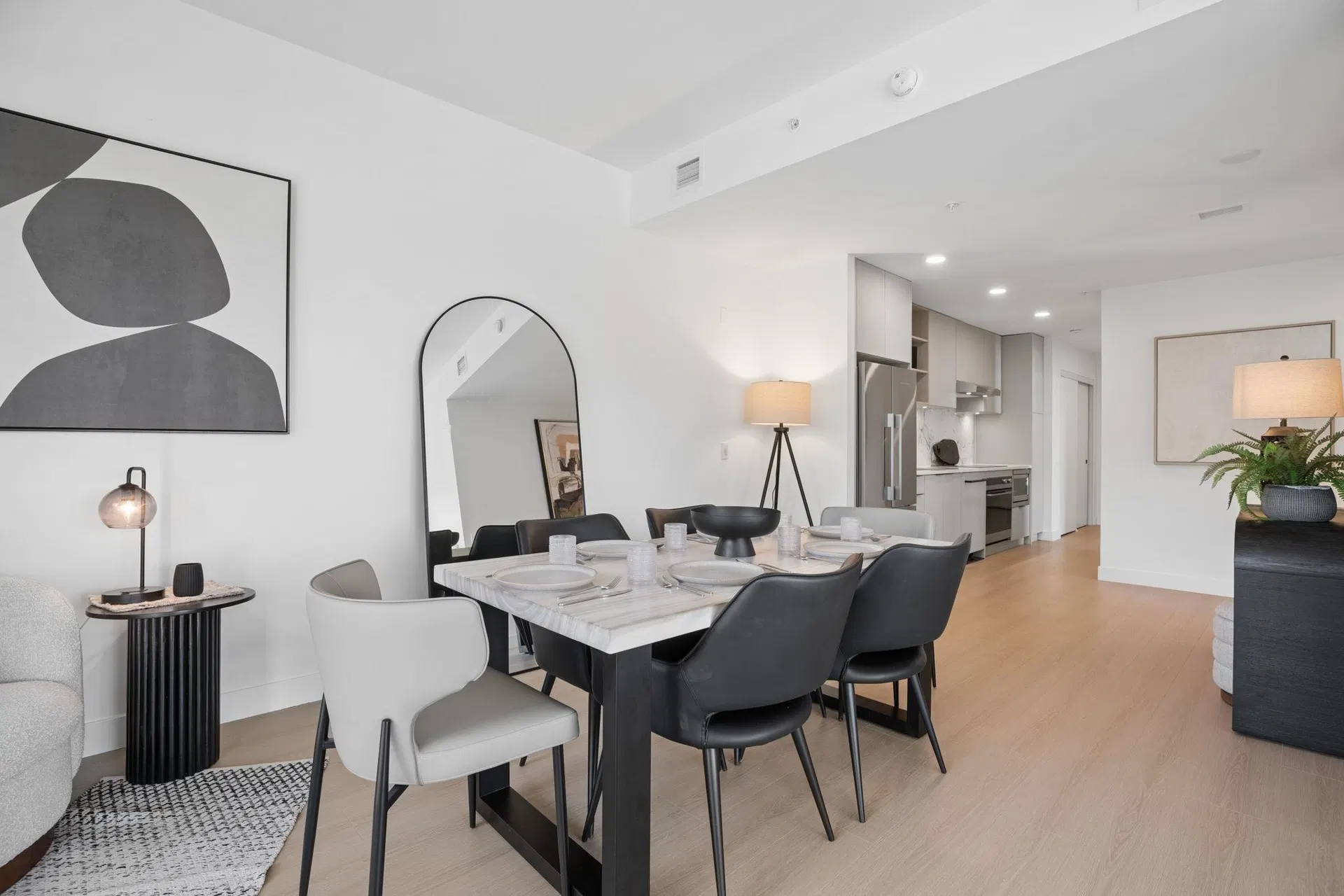 Photo 5 of 38 at #321 – 422 E 3rd Street