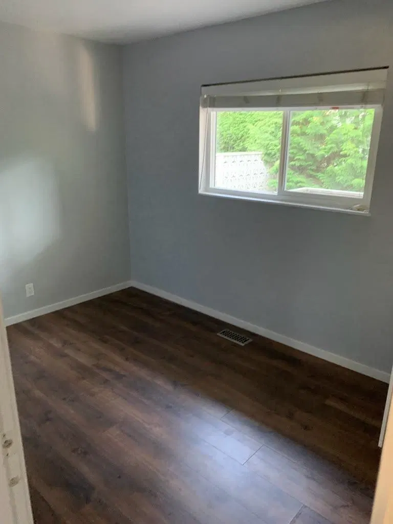 Photo 5 of 10 at Upstairs – 2405 Norcrest Court