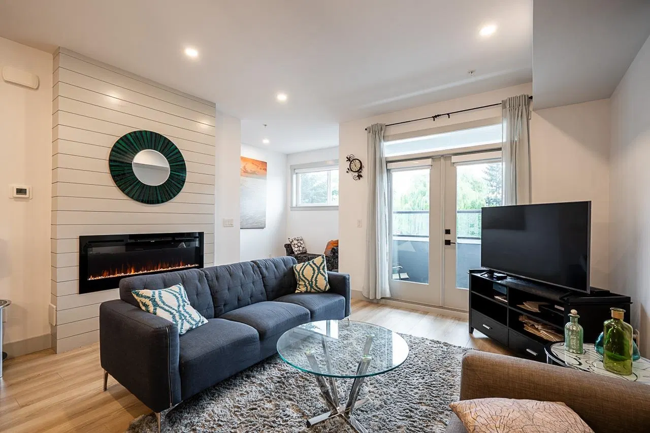 Photo 5 of 40 at #5 – 46545 Brooks Avenue