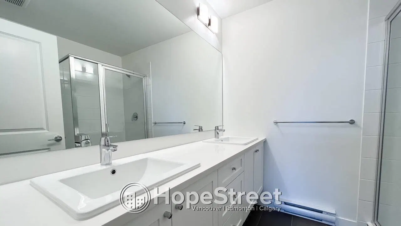 Photo 5 of 13 at #414 – 15835 85 Avenue