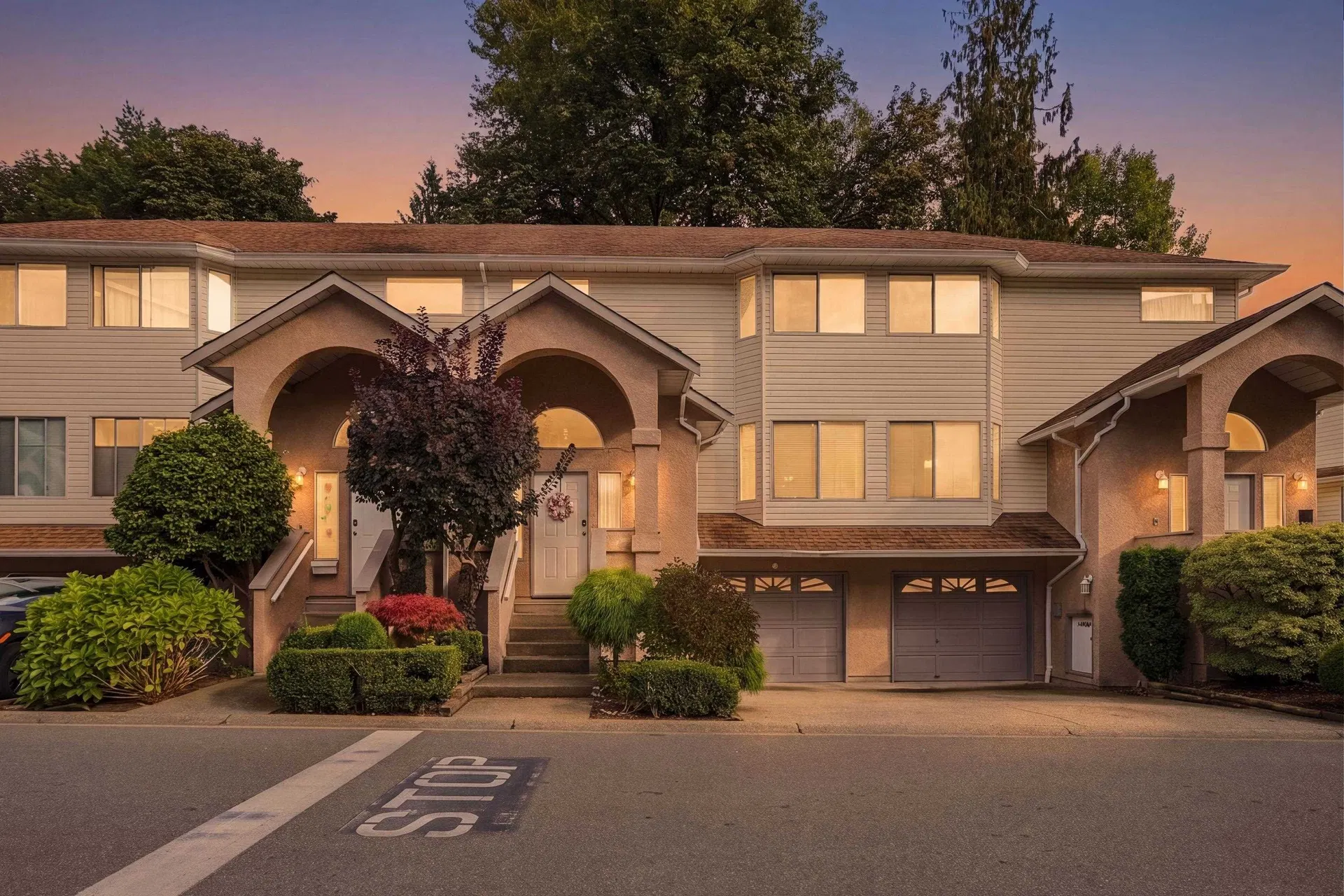Photo 1 of 24 at #6 – 32339 7 Avenue