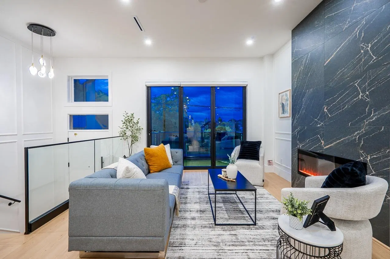 Photo 4 of 33 at #2 – 7303 14th Avenue