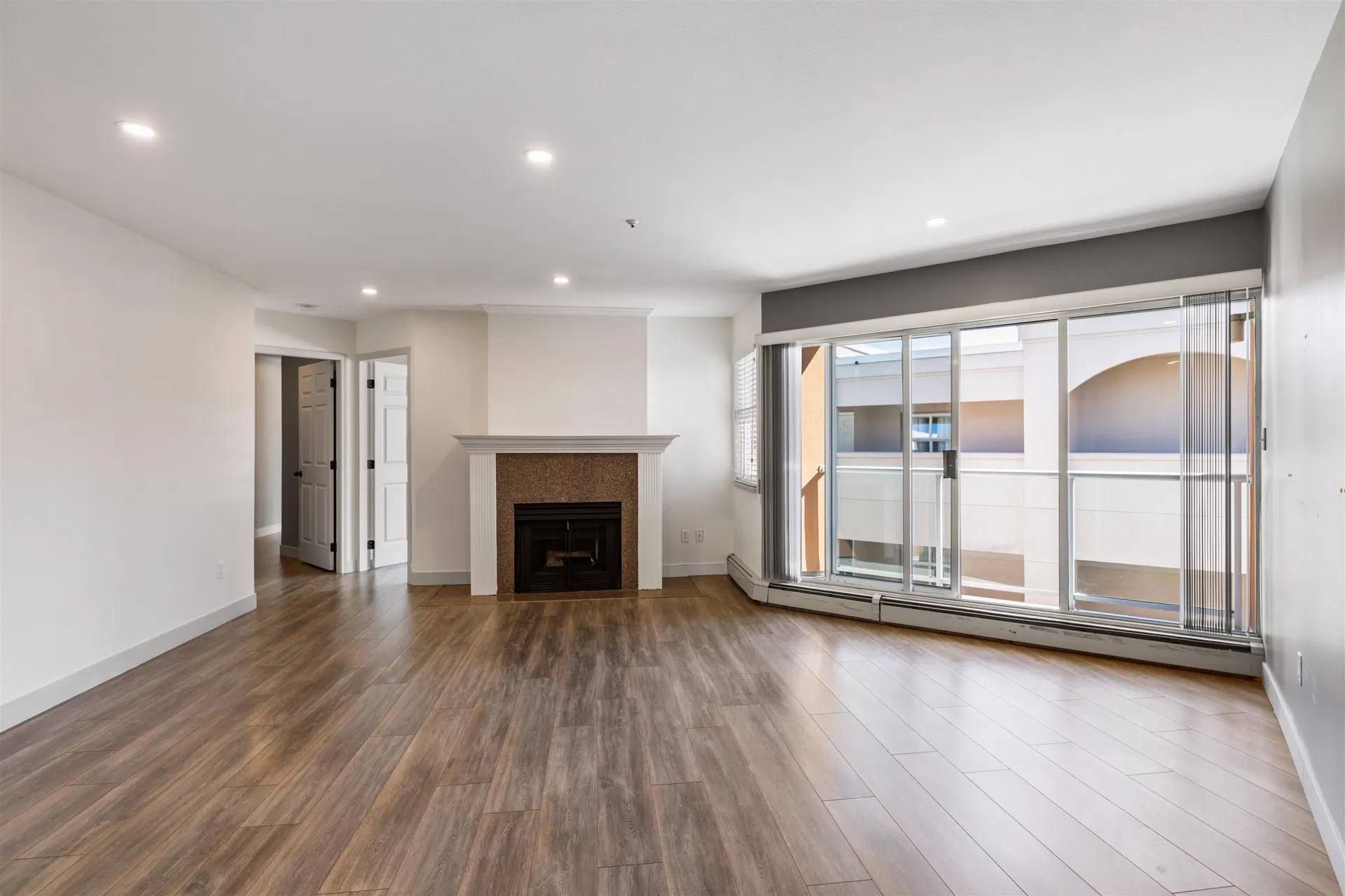 Photo 5 of 27 at #306 – 15233 Pacific Avenue