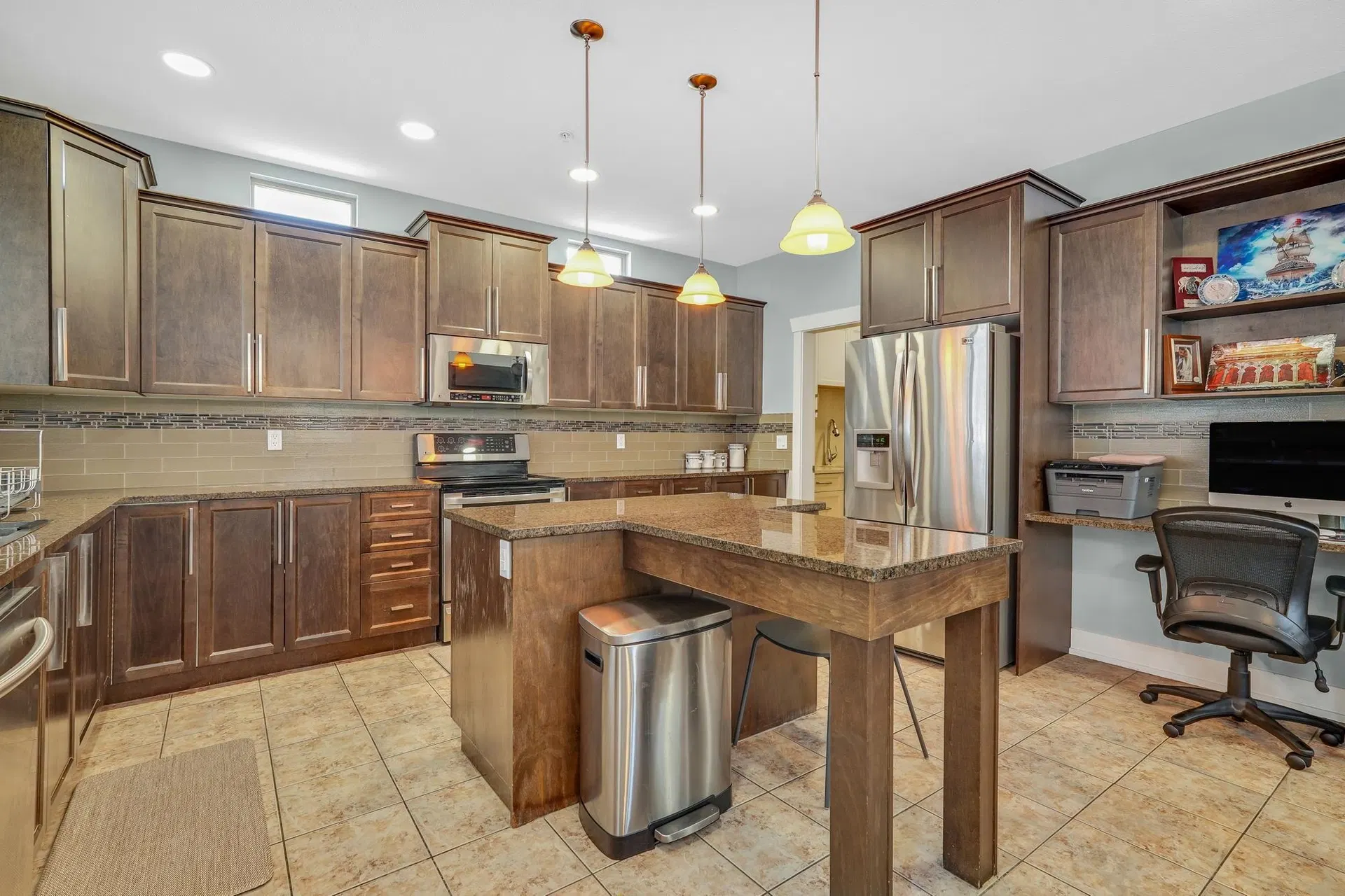 Photo 5 of 16 at 24760 Kimola Drive