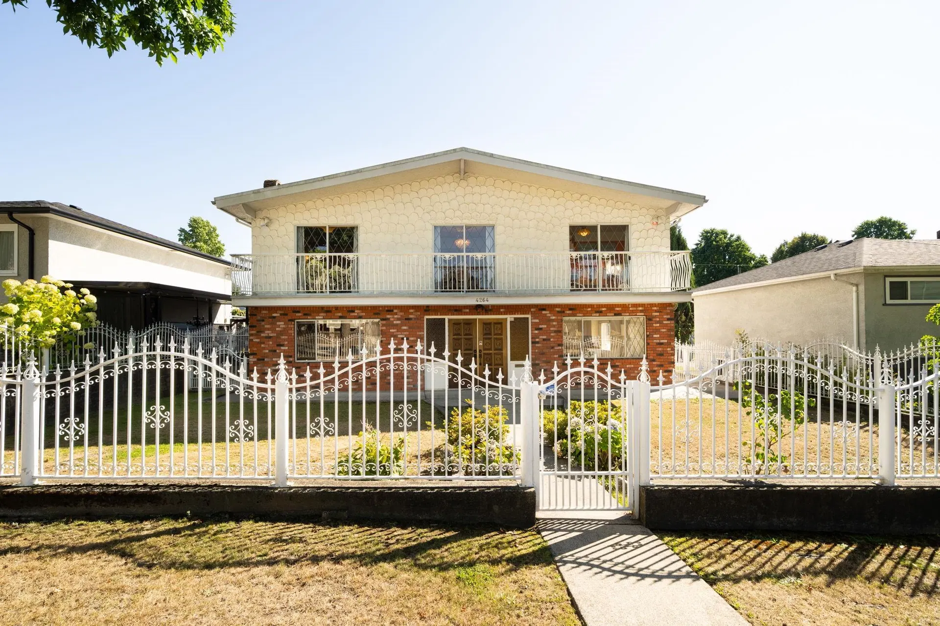 Photo 1 of 40 at 4264 Parker Street