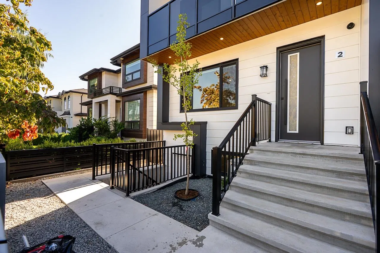 Photo 2 of 34 at #2 – 3940 Eton Street