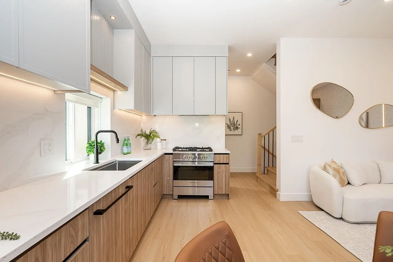 Photo 5 of 34 at #2 – 3940 Eton Street