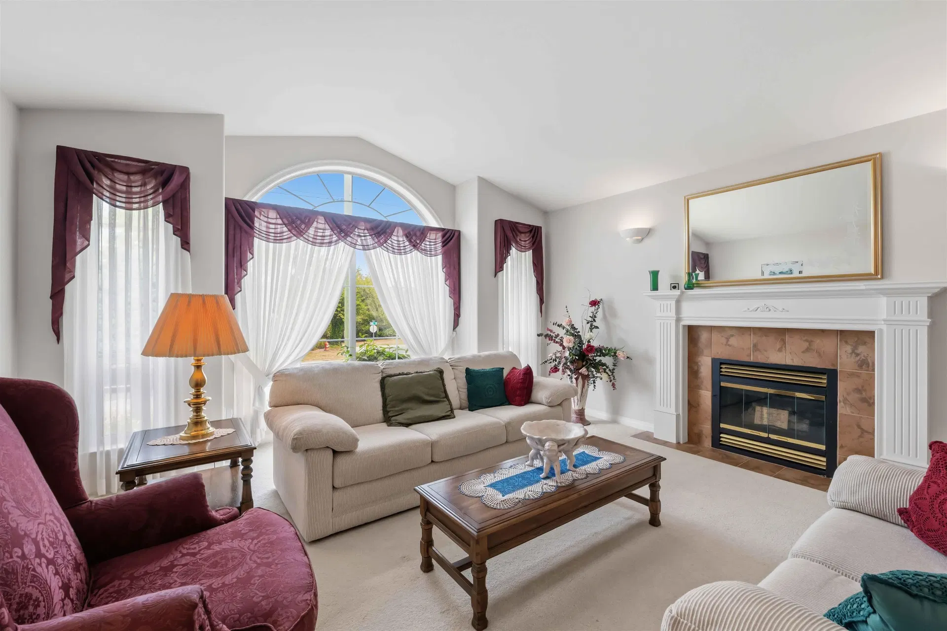 Photo 4 of 39 at 15988 112 Avenue