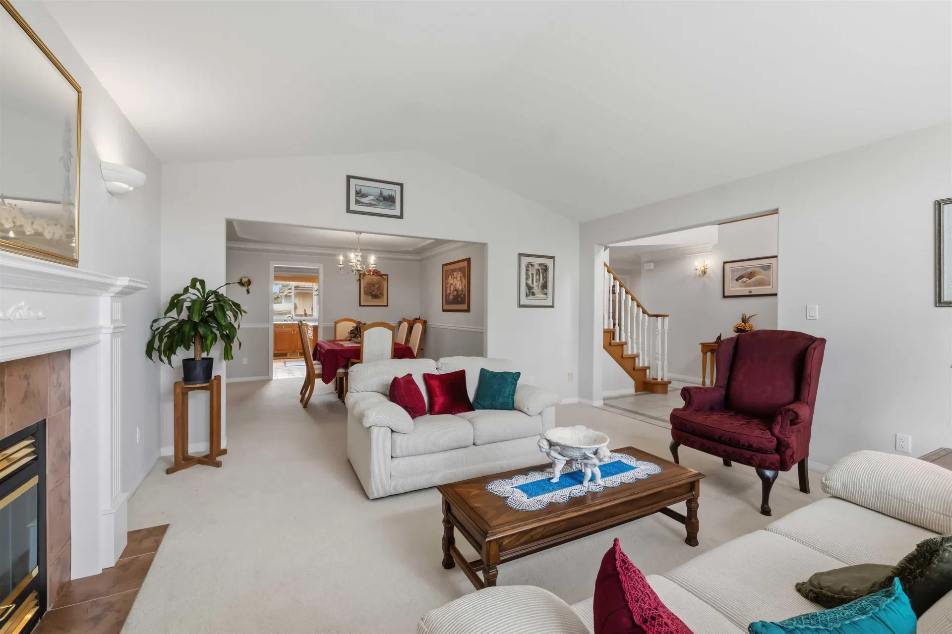 Photo 5 of 39 at 15988 112 Avenue