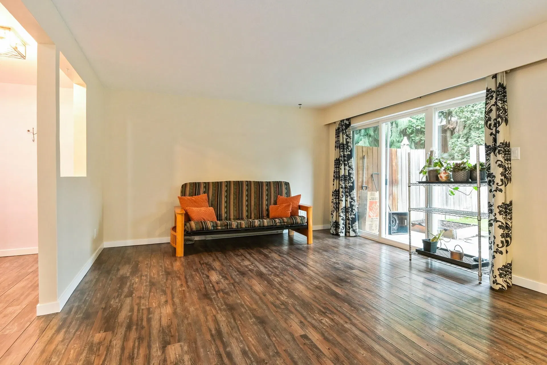 Photo 3 of 19 at #11 – 33900 Mayfair Avenue