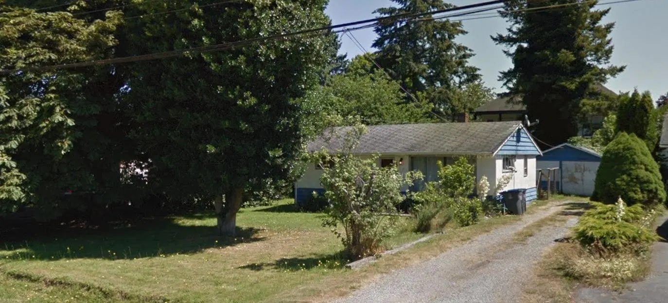 Photo 1 of 1 at 10974 130a Street
