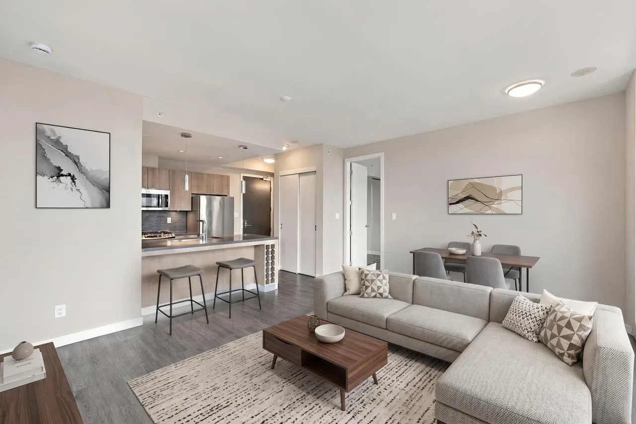 #402 – 1788 Ontario Street