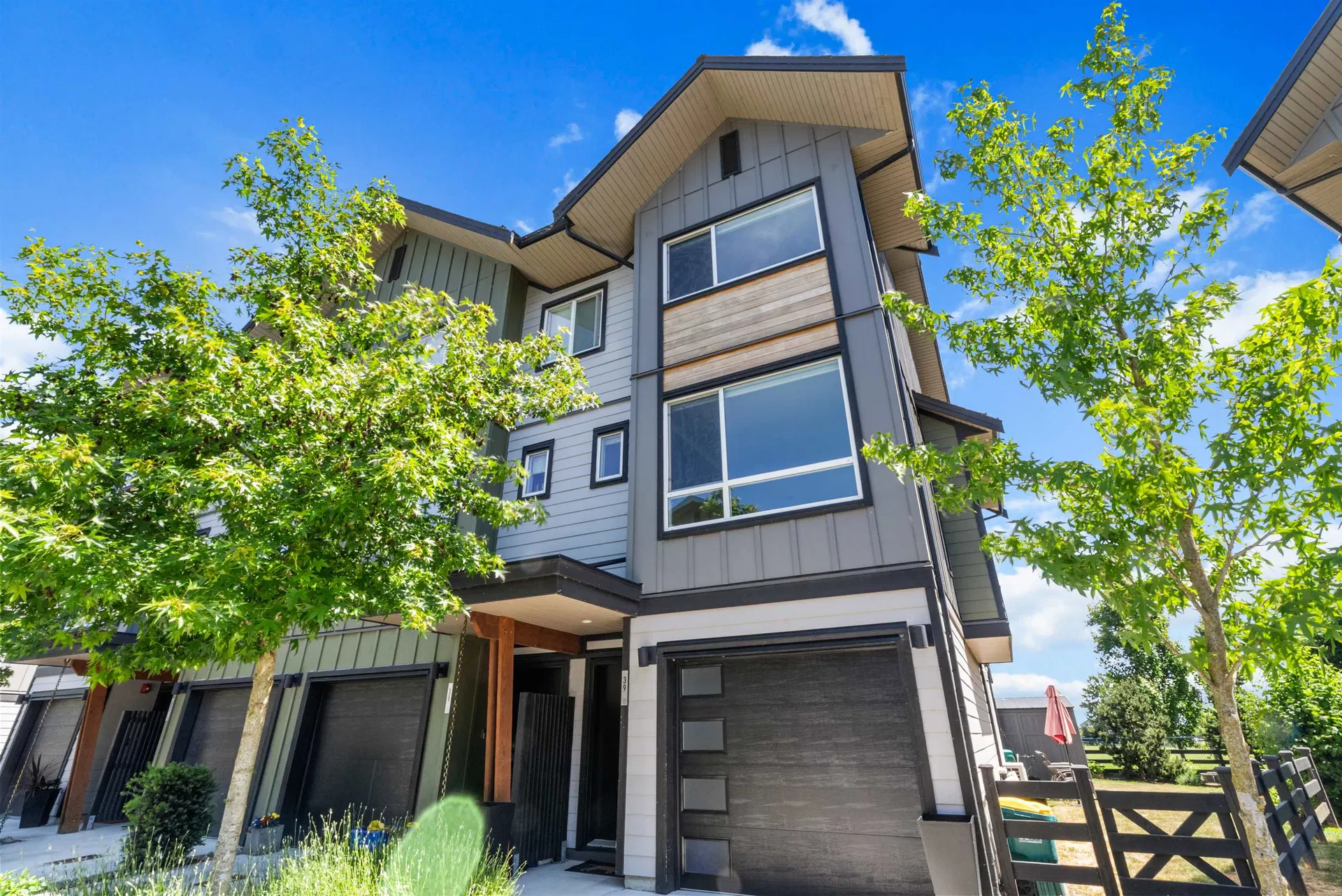Photo 1 of 40 at #39 – 4292 Wolf Way