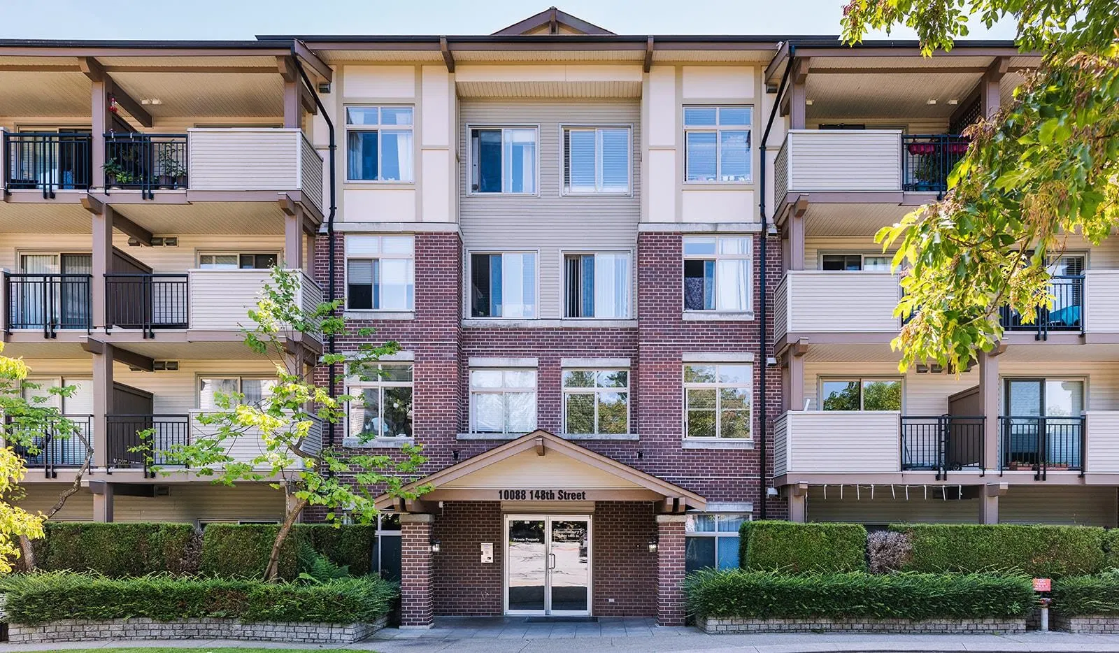 Photo 2 of 40 at #403 – 10088 148 Street