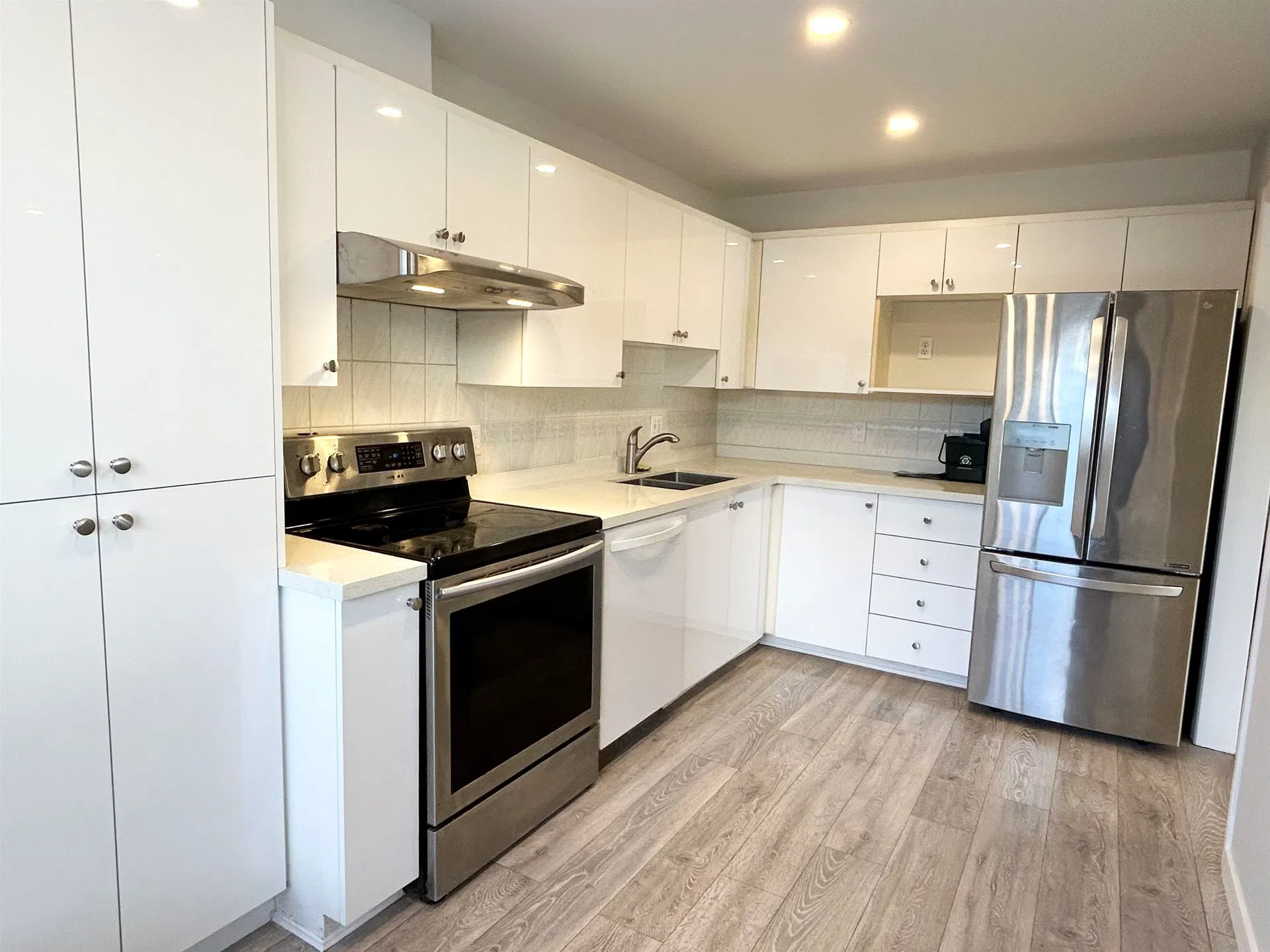#105 – 5875 Imperial Street