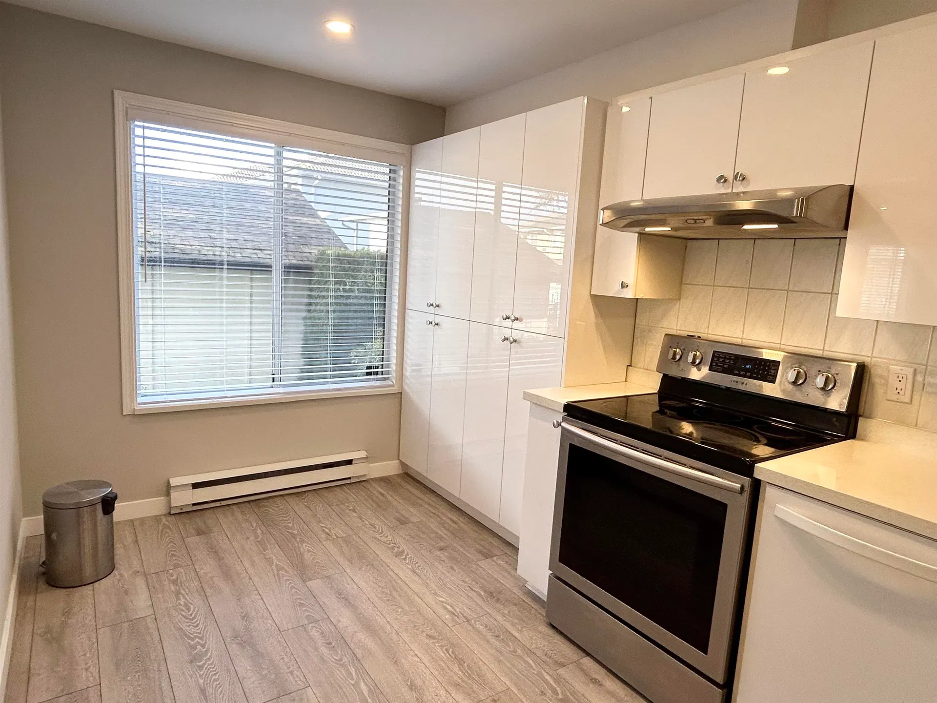 Photo 4 of 19 at #105 – 5875 Imperial Street